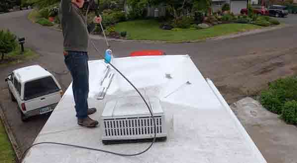 Step By Step Guide - How To Clean RV Rubber Roof