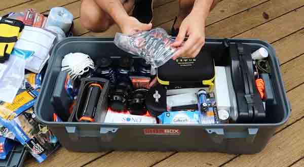 Total 32 RV Emergency Kit You Must Have In Your Travel