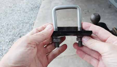 Types of Anti Rattle Hitch Devices