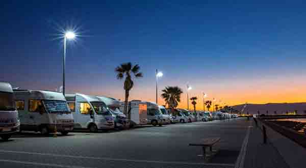 10 Tips for Overnight RV Parking