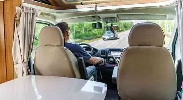 12 Important Factors of Driving & 13 Motorhome Tips And Hints