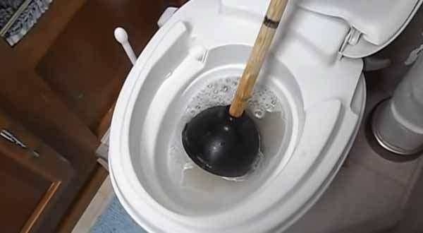 How To Unclog RV Toilet In 6 Ways
