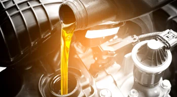 A diesel engine requires organic acid technology