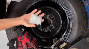 Tubeless tires are easy to install