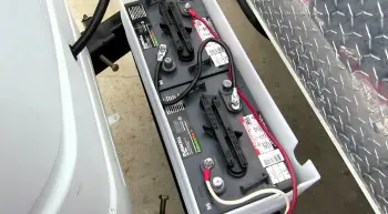 How to Open Connected Caps on a 6 Volt Rv Battery