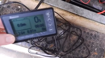 dc amp meter of RV Battery Monitor